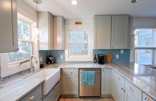 Isle of Palms House | Charming updated 2 Bedroom Beach Cottage. Walk to the Beach! Pet Friendly