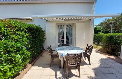 Vaux-sur-Mer House | Charming Vacation Cottage Steps from Beach and Shops with Shared Pool in Vaux-sur-Mer