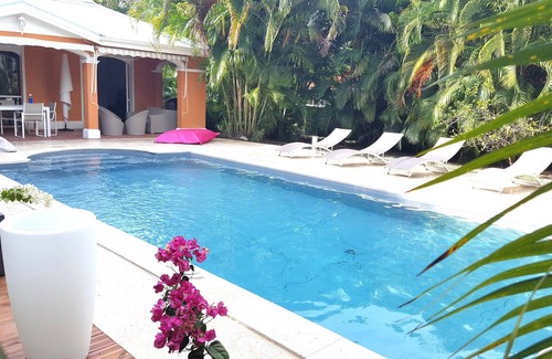 Saint-Francois Villa | Charming Villa 3 rooms with private Pool