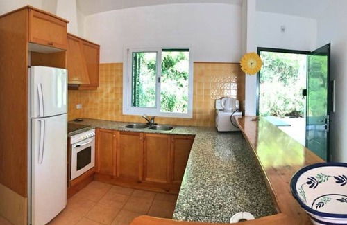 Sant Tomas House | Charming “Villa Ana R9” with Sea View, Pool, Garden & Terrace