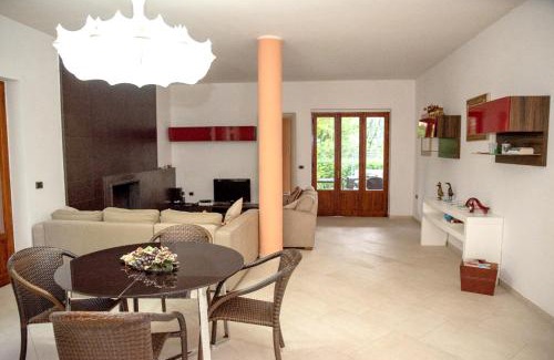 Alvignano Villa | Charming villa in Alvignano with private pool