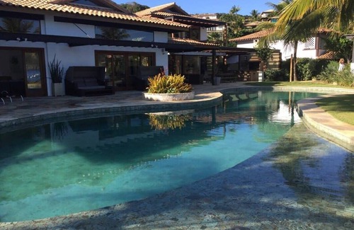 Village da Ferradura Villa | Charming Villa in Ferradura Beach - BUZ006