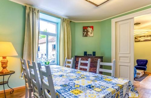 Harze House | Charming Villa in Harzé