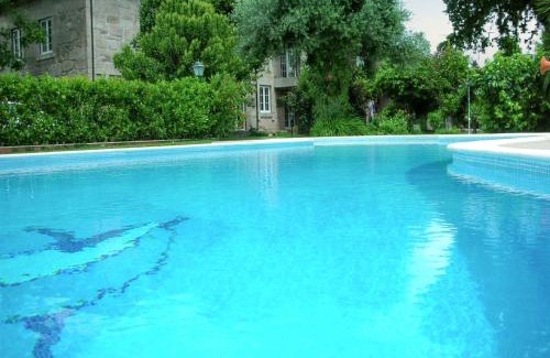 Pedraca Villa | Charming Villa in Pedraça with Shared Pool