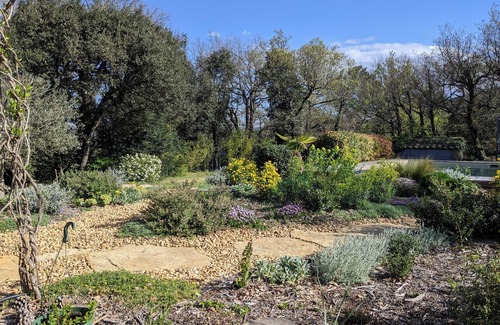 Provence House | Charming villa, private pool -Luberon-prox Aix-en-Provence -Including services