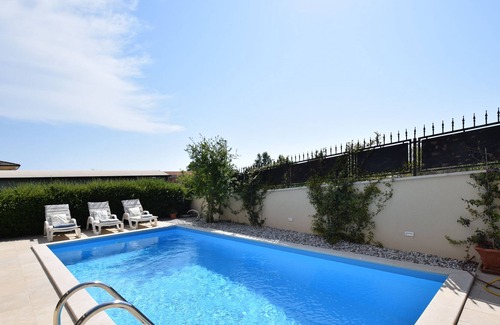 Fuskulin Villa | Charming villa with pool in a quiet area