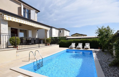 Fuskulin Villa | Charming villa with pool in a quiet area