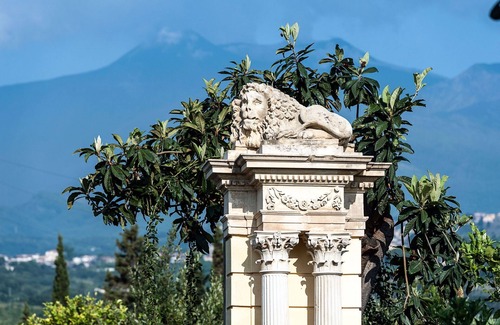 Coste House | Charming villa with pool, blossoming garden & view