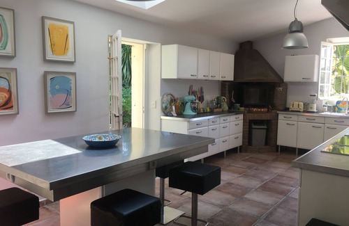 La Croix des Gardes House | Charming villa with sea views and private pool, walking distance to beach