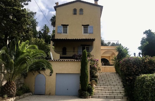 La Croix des Gardes House | Charming villa with sea views and private pool, walking distance to beach