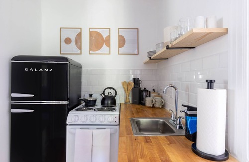 Murfreesboro House | Charming & Warm Apartment in Great Location!