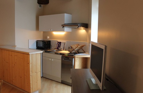 La Roche-Posay Apartment | Charmy apt with WIFI 70m from the Spa - Pets allowed
