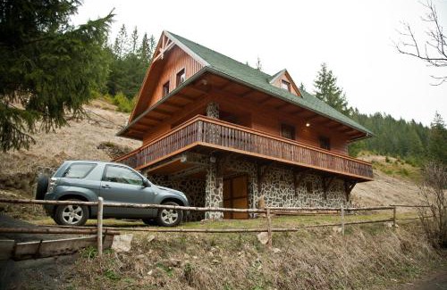 Vysna Boca Ski Chalet | Chata Alia