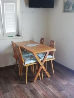 Novy Malin House | Chata Krásno
