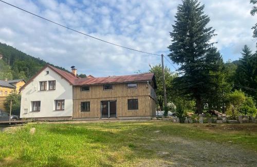 Desna House | Chata Porcelánka