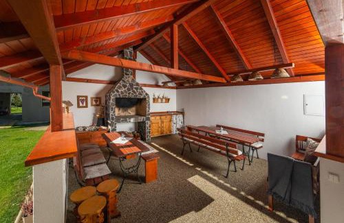Ziar House | Chata Radiva