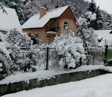 Ziar nad Hronom District Ski Chalet | Chata Remata 879