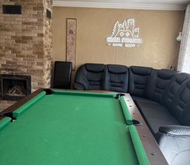 Szczytna Villa | Chata Stołowa - Game Room - Bilard, SimRacing, Arcade