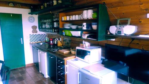 Kutna Hora Ski Chalet | Chata Vrchlice Kutna Hora