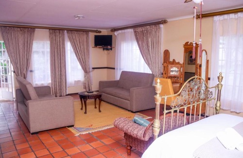 Bela-Bela Hotel | Chateau Country Lodge and Conferencing