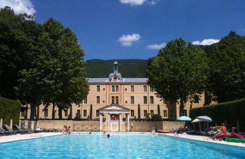 Montbrun-les-Bains Apartment | Chateau des Gipières 23