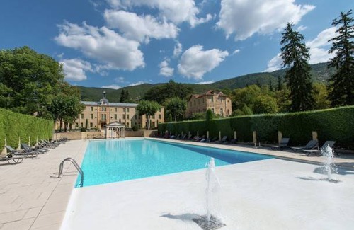 Montbrun-les-Bains Apartment | Chateau des Gipières 23