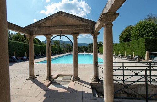Montbrun-les-Bains Apartment | Chateau des Gipières 1