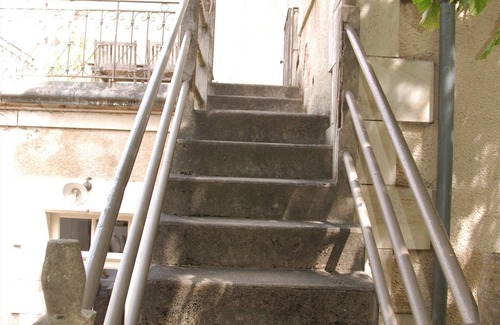 La Perche Apartment | Chateau Igny, 17th century/3 gites: "Lombard" in the left tower - sleeps 4