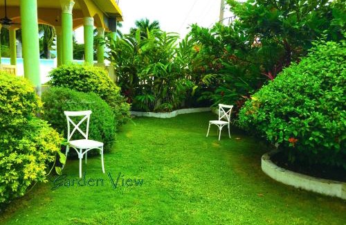 Montego Bay House | Chateau Margarita JA