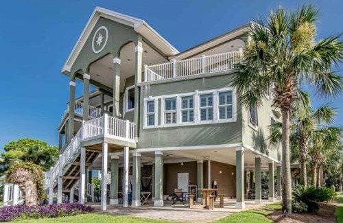 Dauphin Island House | Chateau on Colony Cove