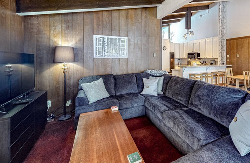 Mammoth Lakes Condo | Chateau-Style Condo with WiFi, Wood Stove, Shared Pool/Hot Tub/Sauna/Tennis