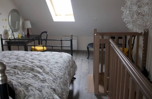 Bossee House | Chateaux of Loire, house from the 18th century renovated, 90m2, sheets provided