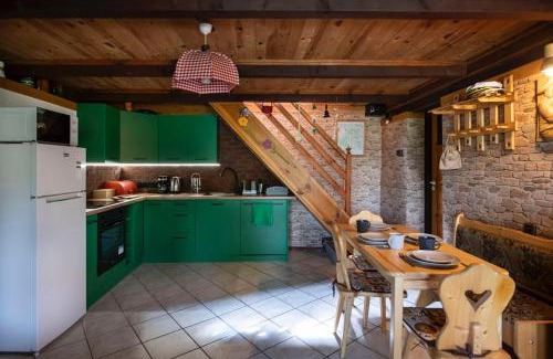 Sobkow House | Chatka Sikorówka-SAUNA -Bizoręda