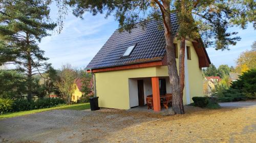 Tyn nad Vltavou Apartment | Chaty Koloděje-žlutý dům