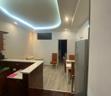 Imereti Apartment | Chavchavadze 3