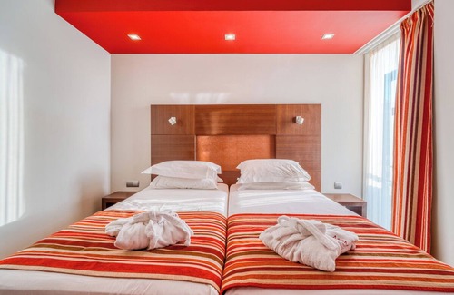 Sao Martinho Hotel | Check Out Vigário Beach! Scenic Views, Onsite Spa, Swimming Pool