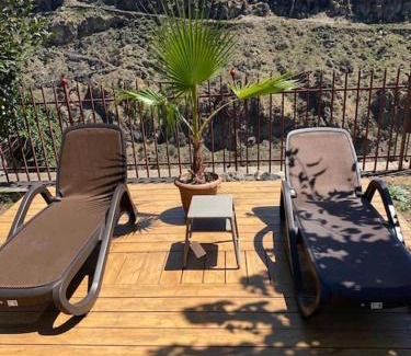 Ohanavan Villa | Cheerful 3-bedroom villa with pool