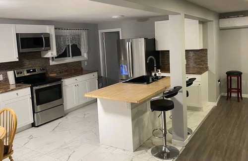 Lower Sackville Apartment | Cheerful 3BR Home with Free Parking