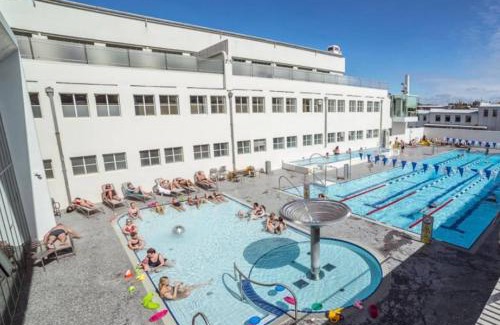 Downtown Apartment | Cheerful 4BR - Heart of down town