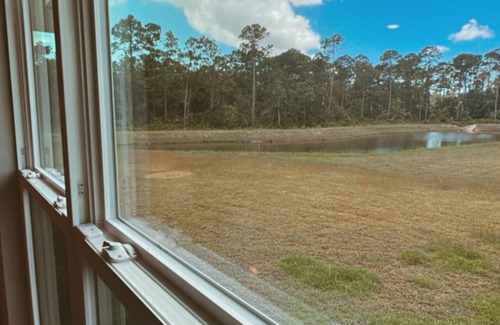Foley House | Cheerful and Clean 4 bdrm 2 bath Home - Sleeps 10