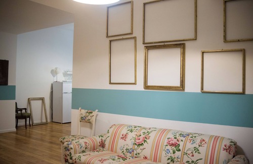 Castellammare Apartment | Cheerful little house in the heart of the historic center