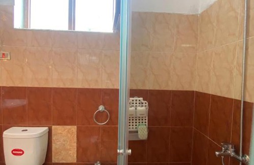 Shkoder House | Cheerful residential home with free parking & WiFi