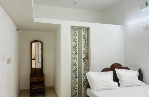 Tiruchendur Cabin | Chendur kumaran residency