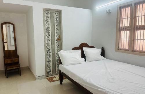 Tiruchendur Cabin | Chendur kumaran residency