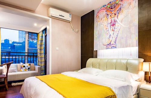 Chengdu City Centre Apartment | Chengdu Elsewhere Homestay