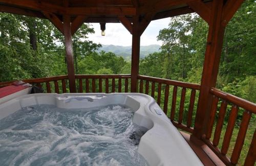 Qualla House | Cherokee Ridge Retreat