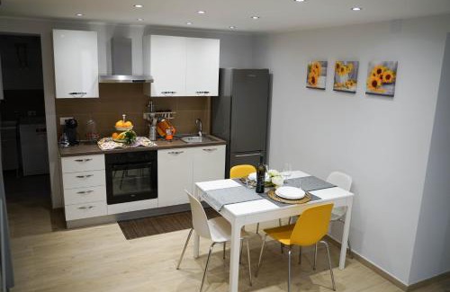 Santa Lucia Apartment | Cherry House