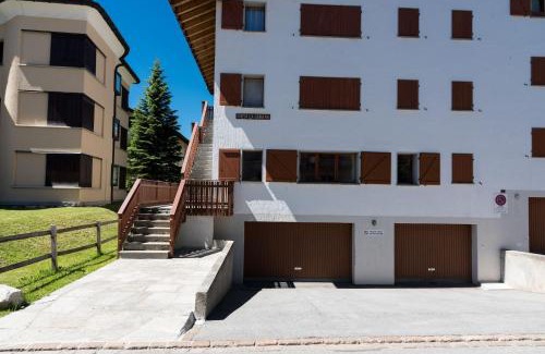 Celerina-Schlarigna Apartment | Chesa La Giunfra - Celerina
