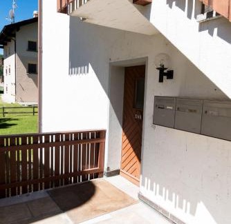 Celerina-Schlarigna Apartment | Chesa La Giunfra - Celerina