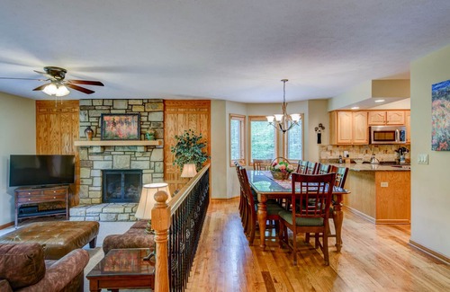Blowing Rock Condo | Chetola:Berkshires 3 - 3BR with 2 sleeper sofas-Chetola Resort Privileges -Walk To Blowing Rock